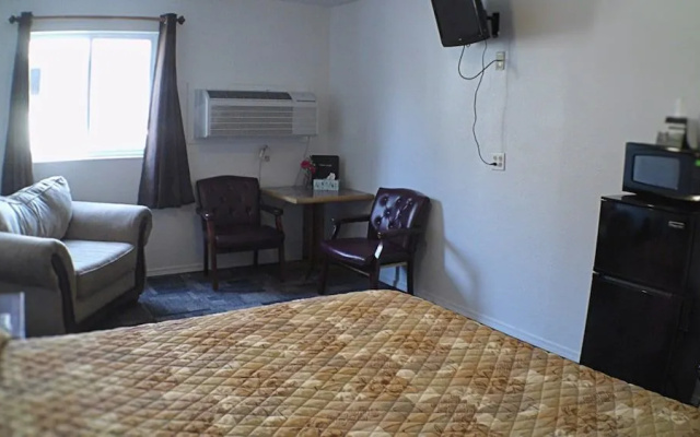 Americas Best Value Inn Salmon