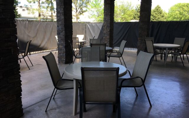 Comfort Inn Bentonville - Crystal Bridges