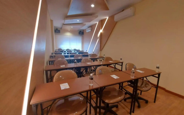 Bekizaar Hotel Surabaya