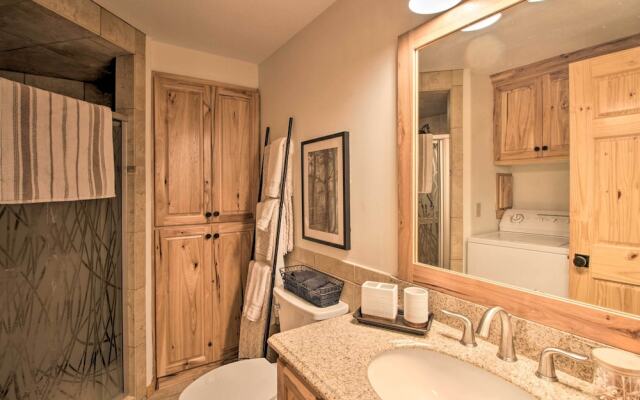 Spacious Cabin on Cross Lake: Treehouse & Sauna!