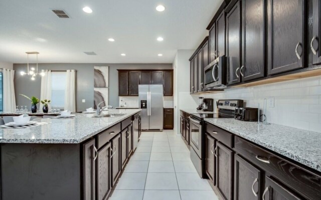 1780spp New 7 Bedroom Solara Villa