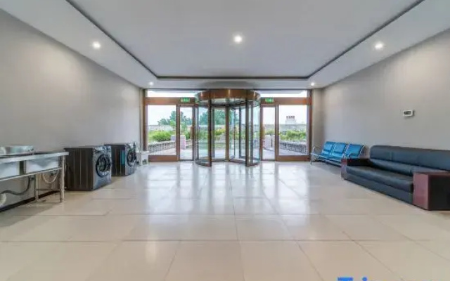 Jingxi Hotel (Linyi High-speed Railway North Station)