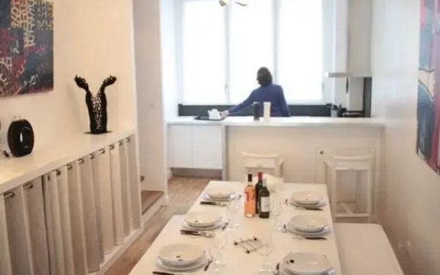 Ze Art Apartment