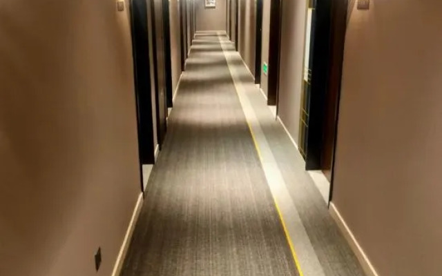 HomeinnsPlus Hotel（Shanghai Pudong International Airport East Station Branch)