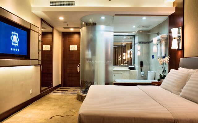 Universal House Hotel