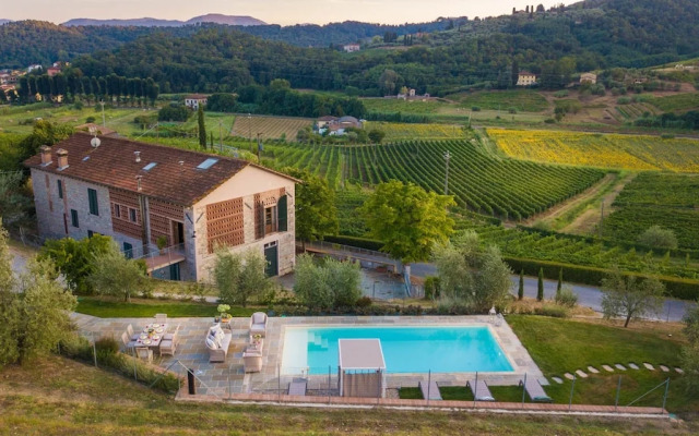Valle del Sole Winery Farmhouse