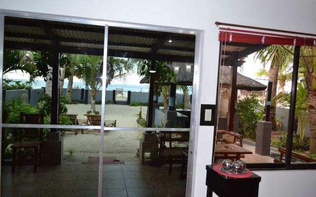 Micky Santoro Beach House