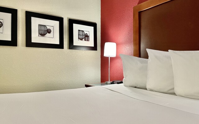 FairBridge Inn & Suites Fort Wayne