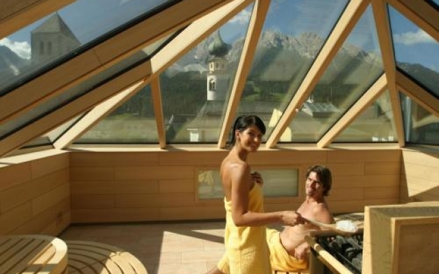 Hotel Cavallino Bianco - Weisses Roessl