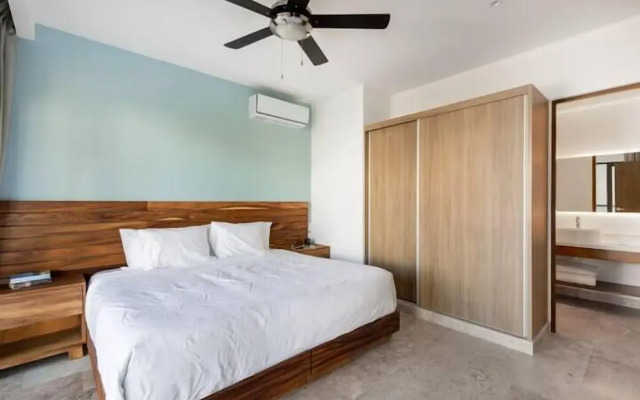 Apartments near the beach pool and gym