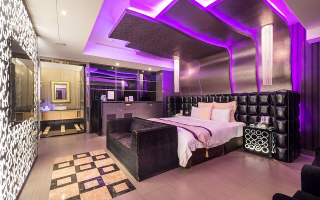 Merryday Day Motel Zhonghe Branch
