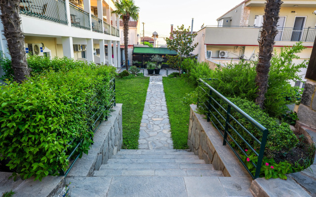 Samel Hotel