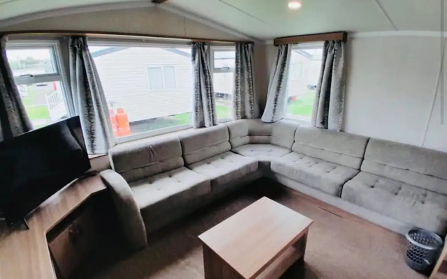 Family Caravan In Cala Gran