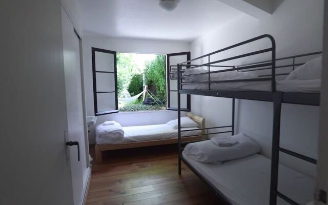 Single Fin Hotel & Lodge