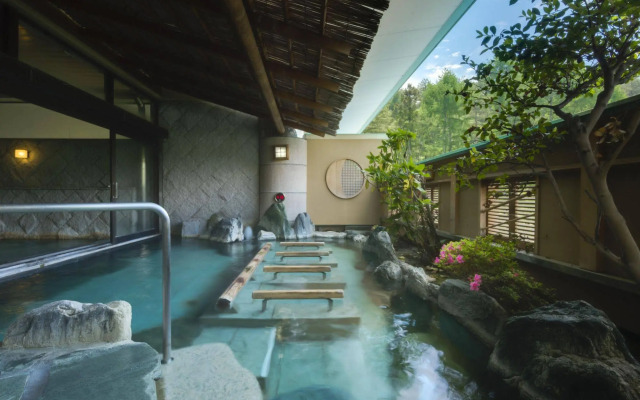 Fujisan Onsen Bessho SASA