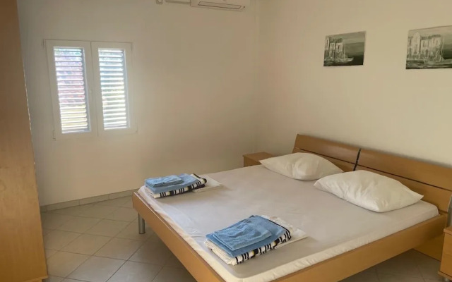 Sunrise Sunset Seaview Walk to Vis Iconic Beaches