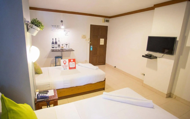 NIDA Rooms Charoenrat Bangklo Boulevard at Howard Square