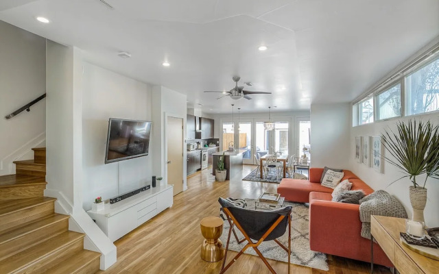 Berkely/tennyson Luxury Walk Everywhere Sleeps 6!