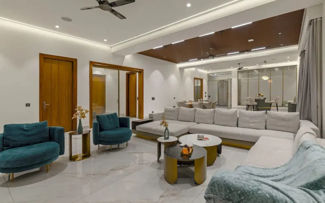 Elivaas Levante Farms 5 BHK Villa