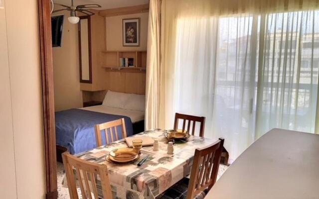 Appartement Balaruc-les-Bains, 1 pièce, 2 personnes - FR-1-503-95