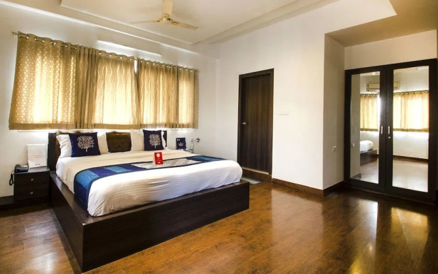 18 Square Lake View Boutique Hotel