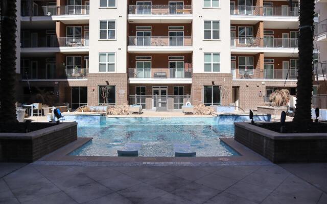 Recently Upgraded Apt with gym and pool