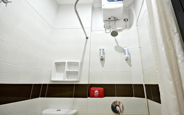 ZEN Rooms Tebet Gudang Peluru