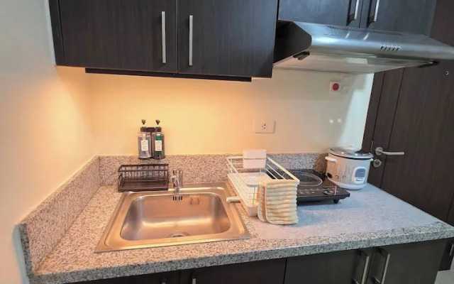 Pioneerwoodlands Mandaluyong Studio Unit