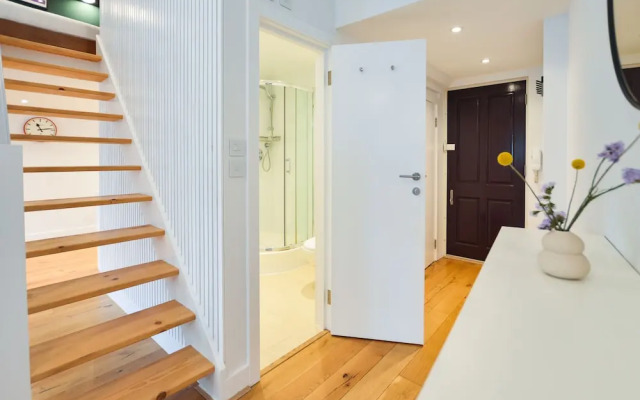 Spacious West Hampstead Apartment by Concept Apartments