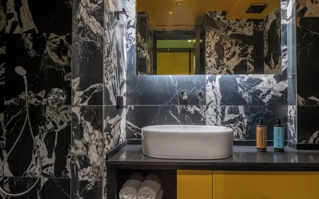 The Pal Living in a Concept