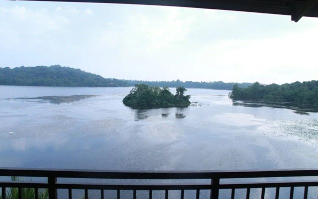 Sanu Lagoon Resorts&Spa