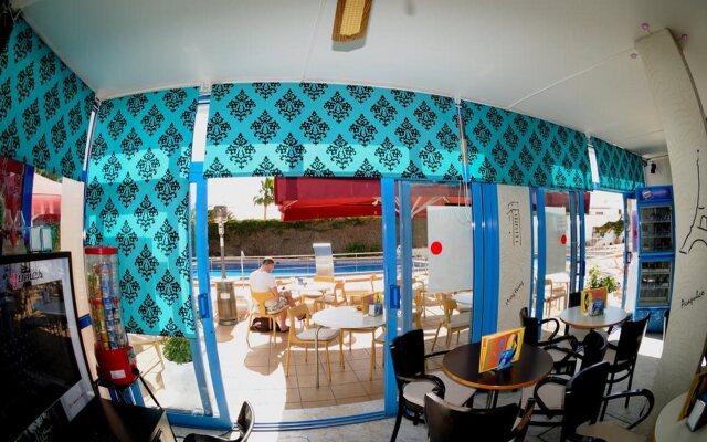 Aparthotel Costa Volcan & Spa