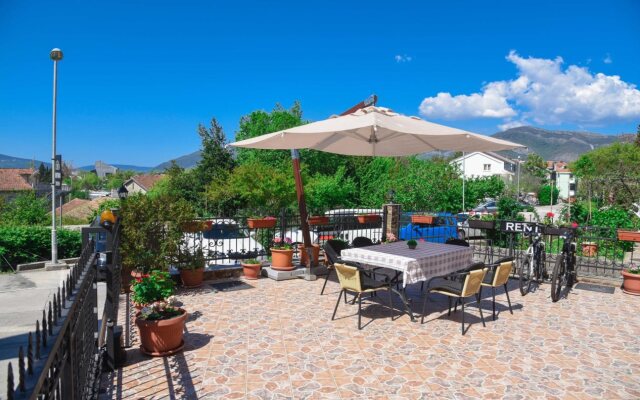 D&D Apartments Tivat