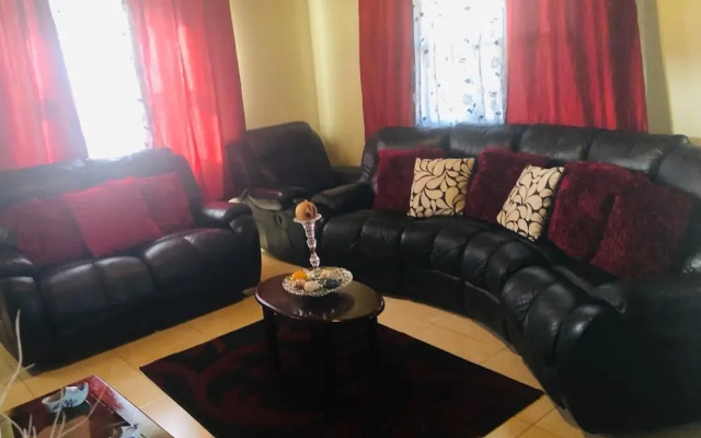 Layla's B&B