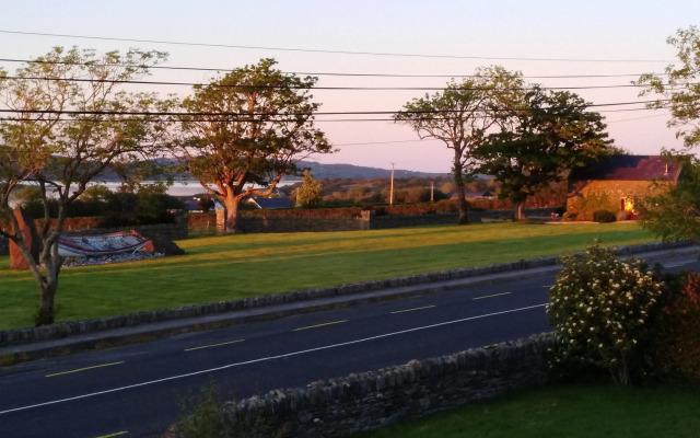 Madra Rua Organic Accommodation