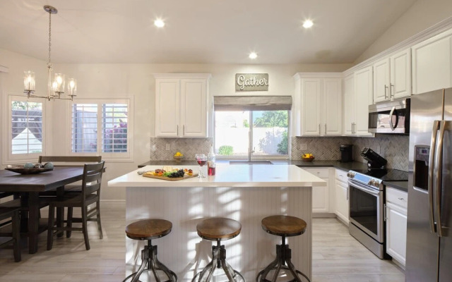 Arabian Nights - Private Pool - Hot Tub - Games!