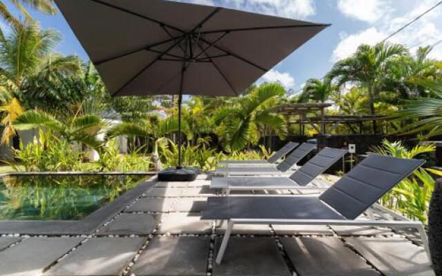 Koki Bonheur Beachfront Villa By StayMauritius