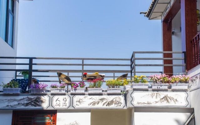 the Dragonfly Guesthouse