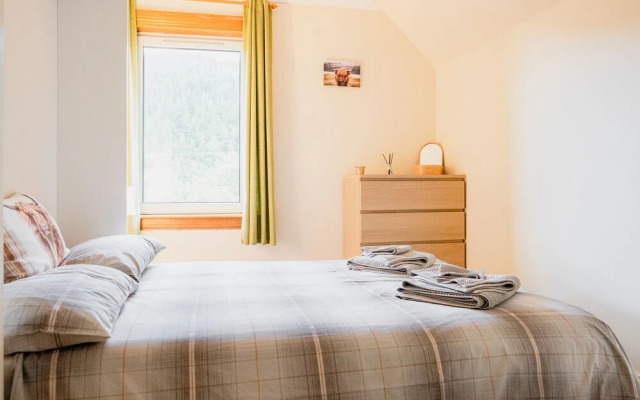 3BD House Fantastic Mountain Views Innerleithen