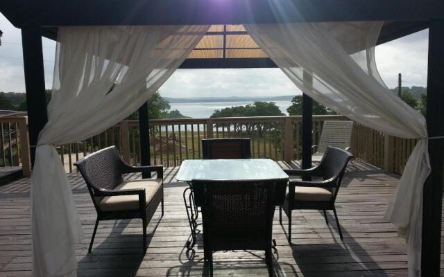 The Lodge at Turkey Cove