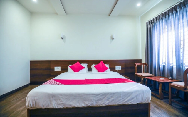 OYO 28365 Hotel The Cult