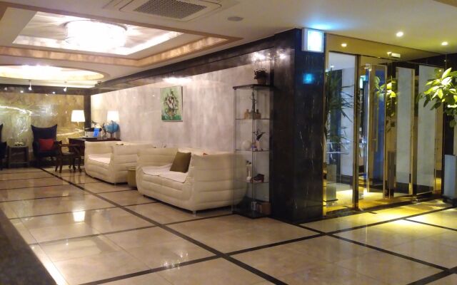 Orsay Business Hotel