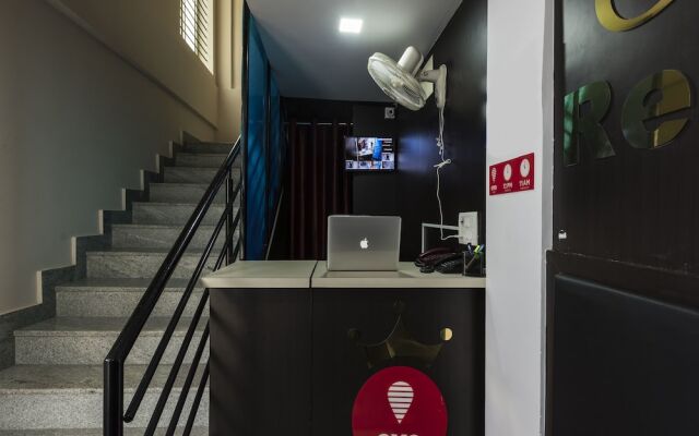 OYO 9544 Hotel Crown Residency
