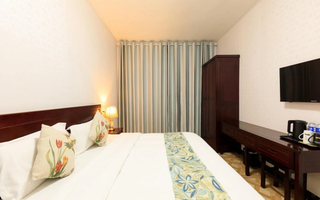 Fu Yin Su Disneyland Pudong Airport – Guest Rooms – Shanghai