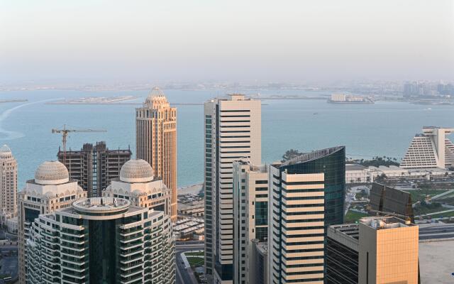Best Plaza Hotel West Bay