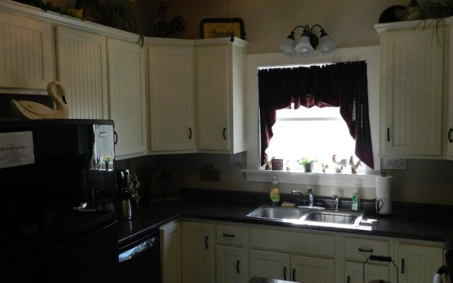 Helming Guest House