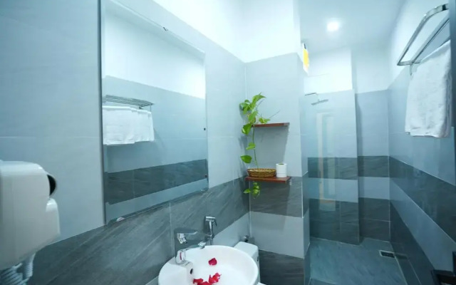 Sapphire Hotel Hue
