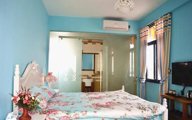 Xiamen Small Time Inn