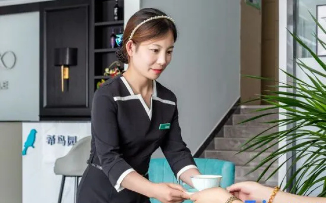 Xana Hotelle Hotel (Lianyungang Suning Plaza) – People – Lianyungang