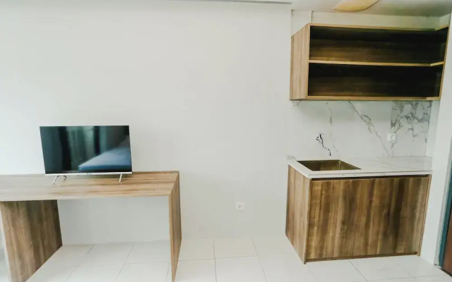 Aurora Rooms Riverdale